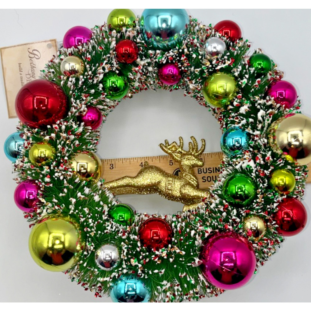 Bethany Lowe Kitschmas Bottle Brush Wreath with Deer 9.75" Out of Stock Unique - Picture 9 of 10